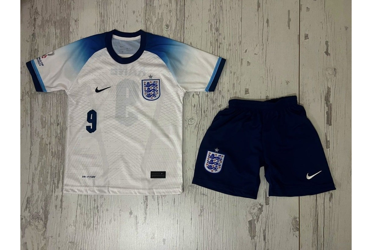 7639 Детски футболен комплект ENGLAND KANE 9
